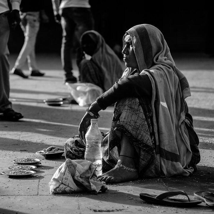 g6ec6fa3cb238d67a7a5bd6ffc56b2d6c2b965c302ba92e2c233f5e32faf020498ff6c4103a0f07190577f7e7da96fc527f44559bd420f505d40b4221c715bb49 1280 2248101 street, beggar, woman, homeless, poverty, poor, people, homelessness, help, unemployment, crisis, sadness, unemployed, human, problem, sidewalk, beggar, beggar, homeless, poverty, poverty, poverty, poor, poor, poor, poor, poor, help, help, unemployment, crisis